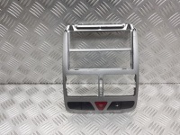 фото thumb №1, Консоль средняя peugeot 307 9634505077