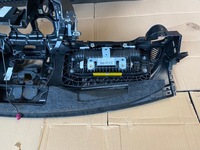 фото thumb №11, Mercedes c w205 консоль приборная панель приборная подушка безопасности