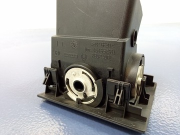 фото thumb №5, Opel meriva a решётка воздуховод панели левая 464652911