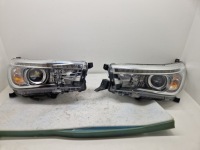 фото thumb №1, Toyota hilux viii 16-21 лампа лампи full led комплект права ліва