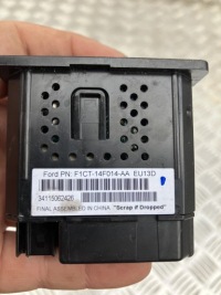 фото thumb №2, Зчитувач карта sd port usb ford kuga mk2 13-