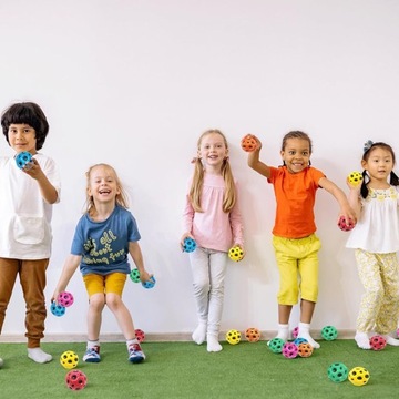 PIŁKA MOON SKACZĄCA WYSOKO ODBIJAJĄCA BOUNCY BALL 6SZT DLA DZIECI PREZENT