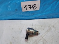 фото thumb №9, Клапан накладки уприскування vw audi golf 7 2.0 tdi 4l130764c