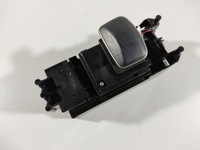 фото thumb №8, Lexus is300h 13r панель керування навігація