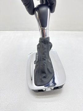 фото thumb №5, Opel insignia a 2010 рамка рычаг изменения коробки передач