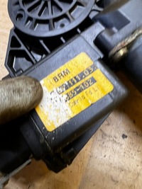 фото thumb №6, Механізм підйомник скло задня лівий porsche carrera 911 996 cabrio 2000r