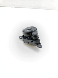 фото thumb №7, Mercedes-benz c w204 2009 перемикач / кнопка керма