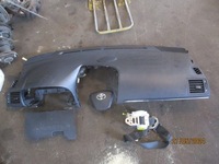 фото thumb №1, Toyota avensis t27 консоль подушка безопасности x3 ремни x2 оригинал