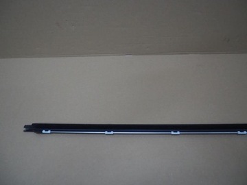 фото thumb №7, Планка накладка дверь уплотнитель стекла правый перед lexus nx