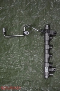 фото thumb №1, Молдинг впрыскная vw passat cc lift 03l089n