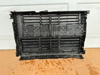 фото thumb №7, Peugeot 308 t9 lift 17-21 воздуховод воздуха жалюзи оригинал демонтаж