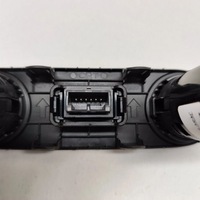 фото thumb №7, Hyundai ioniq 5 2021 разъём / соединитель usb