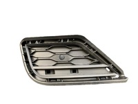 фото thumb №1, Vw t-roc решётка правая задняя 2ga 2ga807246c