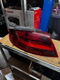 фото thumb №1, Лампа левый задняя audi tt 8j coupe 8j0945095c cała !