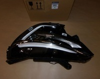 фото thumb №1, Фара r clio v лівий 260600901r