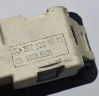 фото thumb №3, Датчик доводчик двері mercedes r230 2308300054
