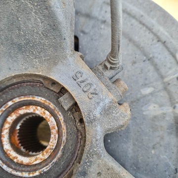 фото thumb №5, Opel meriva b 1.4 поворотна опора права перед