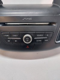 фото thumb №3, Рамка радио решётка панель средний ford focus iii f1eb-18835-e