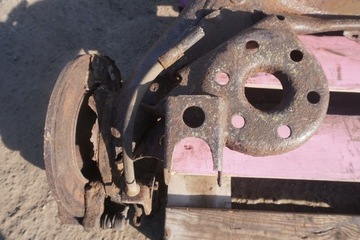 фото thumb №8, Toyota auris i 2006-2012r задняя балка подвешивание 4210102260 суппорт nr.222