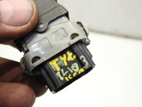 фото thumb №3, Переключатель стекло задняя renault clio iii kombi 2808203