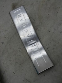 фото thumb №1, Молдинг поріг правий задня jaguar xj x351