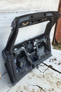 фото thumb №9, Peugeot 3008 ii 2 16- крышка багажника оригинал