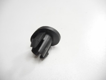 фото thumb №6, Клипса обшивка дверь fiat punto bz 99-03 735273176