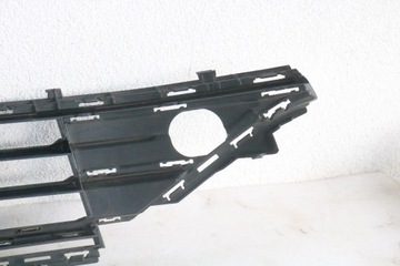 фото thumb №14, Golf vii рестайлінг решітка бампера перед 5g0853677l