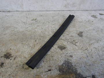 Прокладка капота VW Sportsvan 510823709A