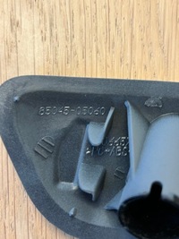 фото thumb №3, 85045-05904 toyota avensis t27 08-12 заглушка склоомивача лампи ліва нова