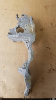 фото thumb №3, Кронштейн генератора audi a3 8v 04l903143d