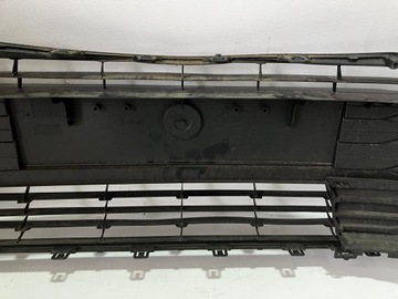 фото thumb №14, Yaris iii рестайлинг решётка бампера средняя решётка радиатора