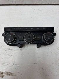 фото thumb №1, Vw golf vii 7 панель кондиционера 5g0907044cf