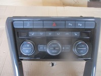 фото thumb №2, Панель кондиционера рамка 5g0907044da vw t-roc