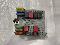 фото thumb №1, Fiat punto ii 1.2 коробка запобіжників 46835595