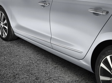 фото thumb №1, Hyundai планки i30 оригинальный номер g4271ade00st