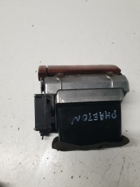 фото thumb №5, Решётка обдув vw pheaton 3d1853232