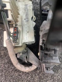 фото thumb №5, Mercedes w245 замок дверь правый перед 169730223502 2005r