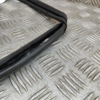 Lexus ux 2019 ліва сторона гумовий прокладка двері задніх Недорого, фото thumb