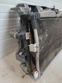 фото thumb №5, Pas передний радиатор citroen c5 iii lift 2.2d механическая коробка передач