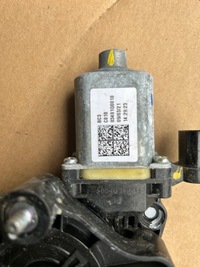 фото thumb №5, Hyundai i20 iii підйомник скло двері перед задня le