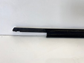 фото thumb №6, Планка хром двері лівий зад audi q3 8u 8u0853763