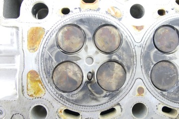 фото thumb №9, Головка левая peugeot 607 land rover discovery iii 2.7 td 4r8q-6c064-ag