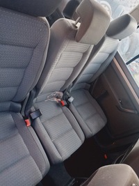 фото thumb №1, Сидіння зад середній vw touran 04-08r