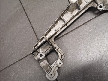 фото thumb №6, Крепление egr vw passat b6 2.0 tdi 03g131159