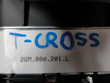 фото thumb №13, Панель консоль подушка безпеки vw t-cross 2gm podrapana 2gm880204e 2gm880201l