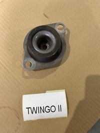 фото thumb №1, Кронштейн подушка renault twingo ii 1.2b 8200939896