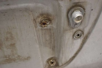 фото thumb №6, Крышка багажника зад задняя серебряная hyundai tucson 1 i 04-10