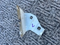 фото thumb №1, Кронштейн крила ліва renault trafic iii 3