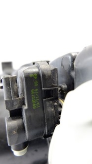 фото thumb №12, Toyota verso lift лампа фара права 81130-0f161